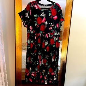 Torrid Betsey Johnson size 22/24 NEW Short Sleeve Floral Dress